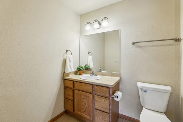 $275,000 | 224 Hometown Avenue, Unit 13, Fall River, WI 53932