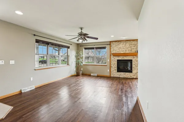 $275,000 | 224 Hometown Avenue, Unit 13, Fall River, WI 53932