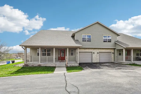 $275,000 | 224 Hometown Avenue, Unit 13, Fall River, WI 53932