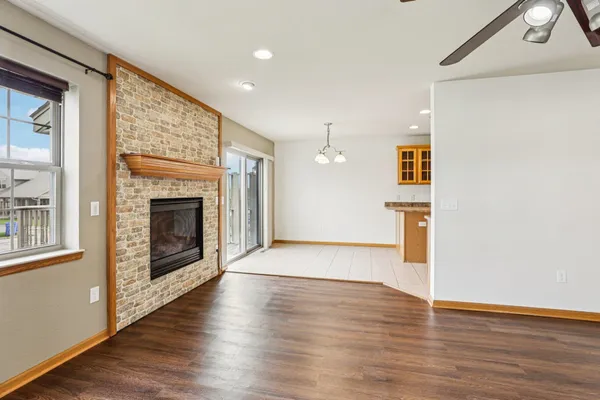 $275,000 | 224 Hometown Avenue, Unit 13, Fall River, WI 53932