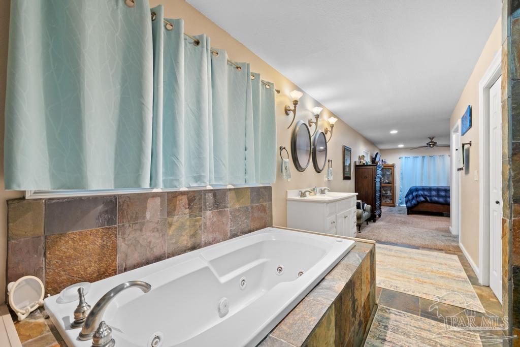 3171 Montecito Boulevard Milton, FL 32583 - Photo 12 of 49