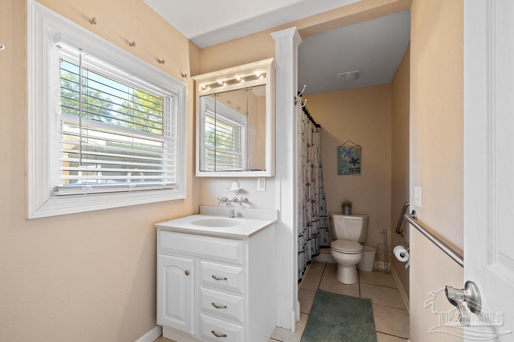 3171 Montecito Boulevard Milton, FL 32583 - Photo 16 of 49