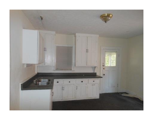 728 Grant Street Springfield, OH 45504 - Photo 6 of 9