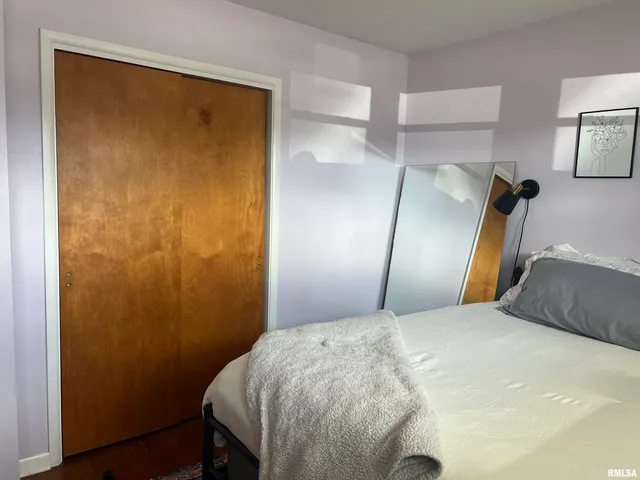 $110,000 | 802 Bobby Avenue, Macomb, IL 61455