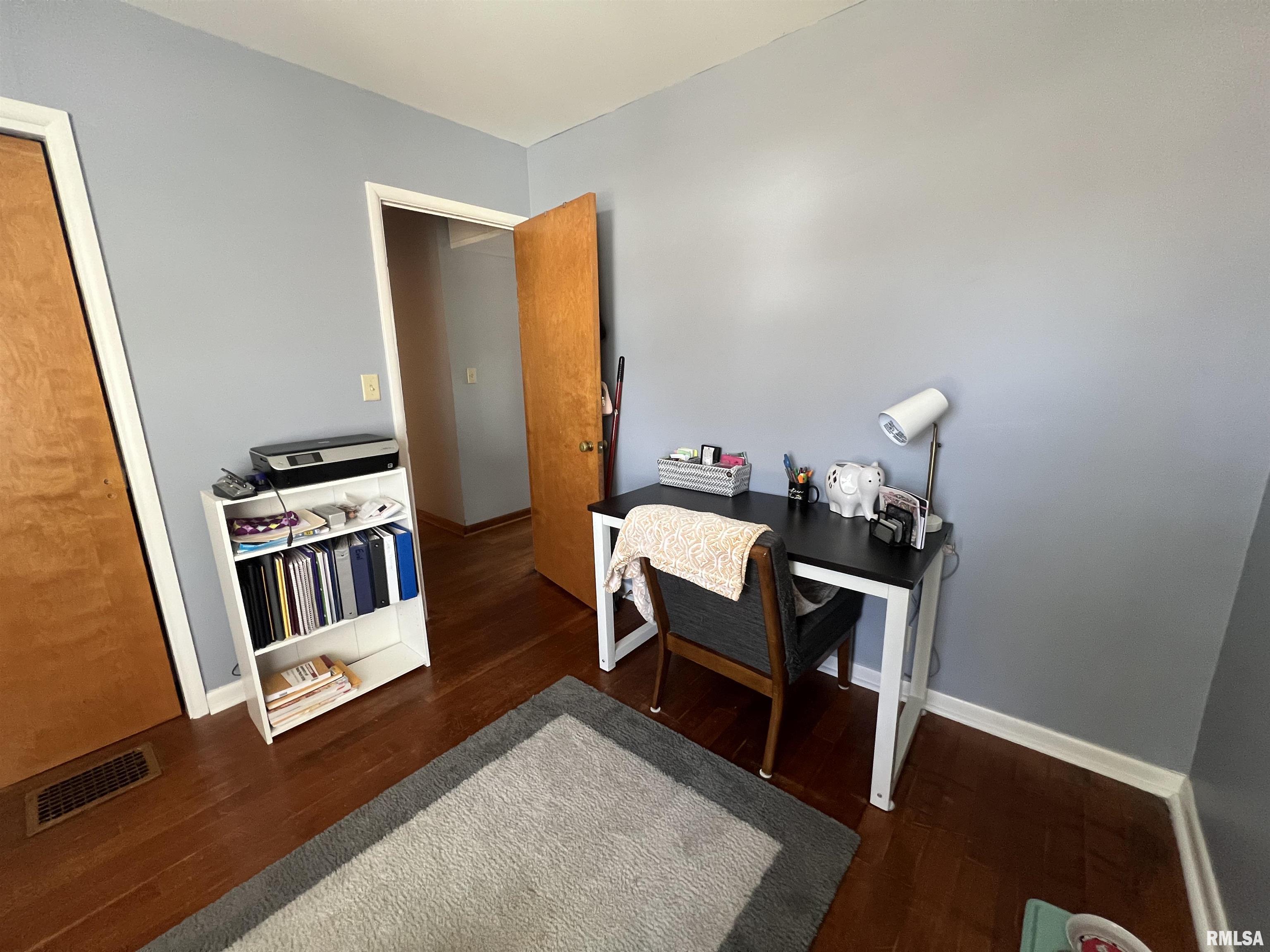 802 Bobby Avenue Macomb, IL 61455 - Photo 27 of 31