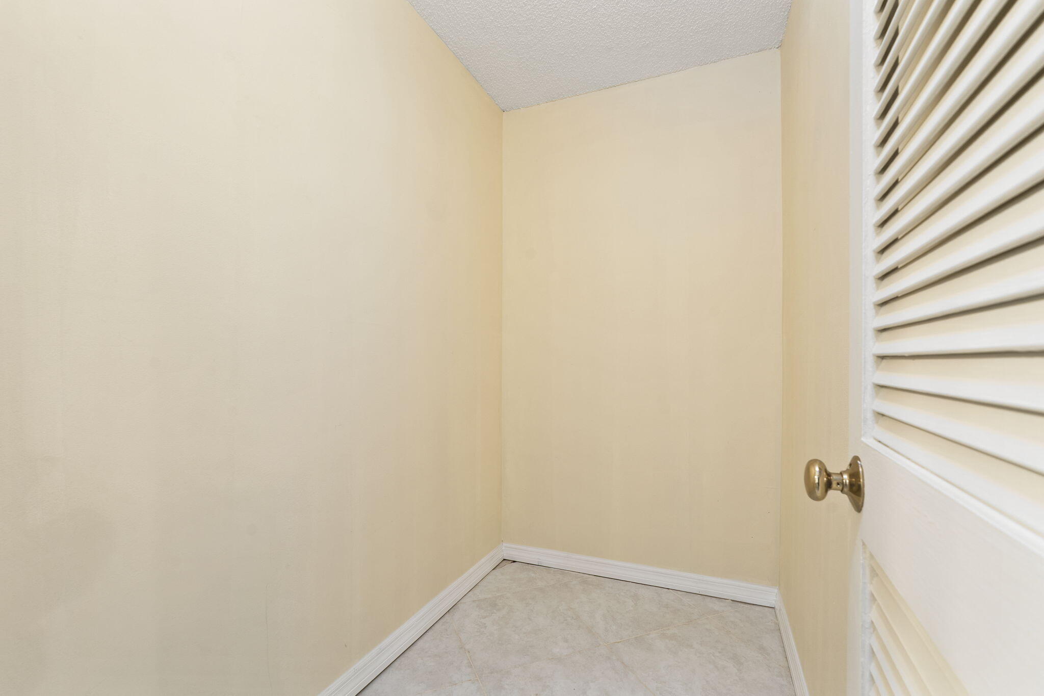 311 Colony Lane, Unit C Fort Pierce, FL 34982 - Photo 15 of 24 a small space with a window