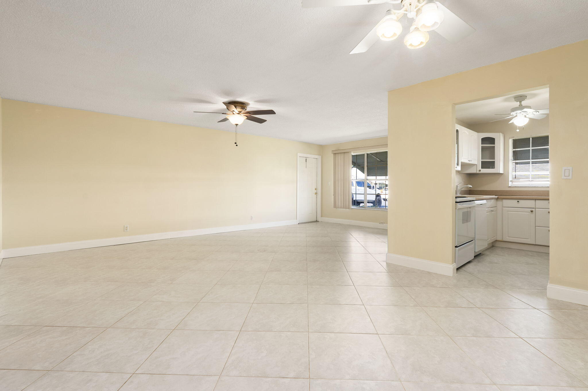 311 Colony Lane, Unit C Fort Pierce, FL 34982 - Photo 4 of 24
