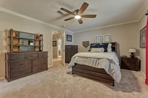 $850,000 | 8 Wind River Court, Conroe, TX 77384