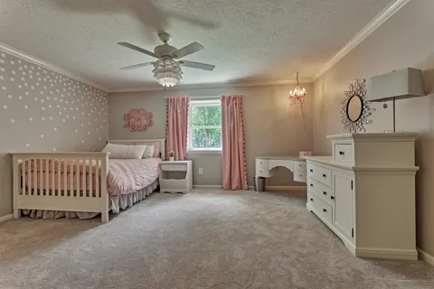 $850,000 | 8 Wind River Court, Conroe, TX 77384