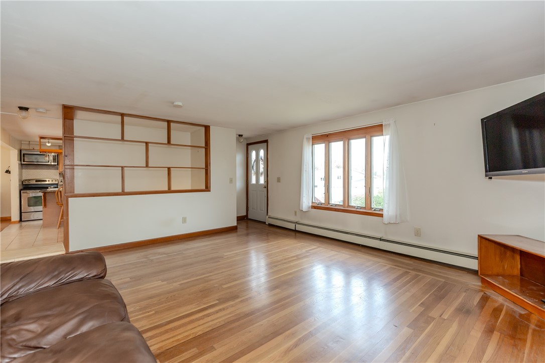 6 Lookout Street Smithfield, RI 02828 - Photo 11 of 43