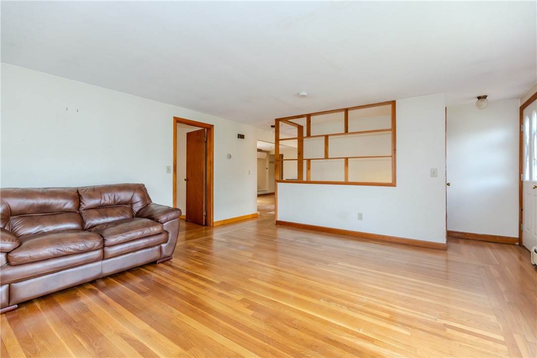 6 Lookout Street Smithfield, RI 02828 - Photo 12 of 43