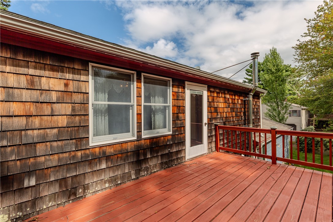 6 Lookout Street Smithfield, RI 02828 - Photo 23 of 43