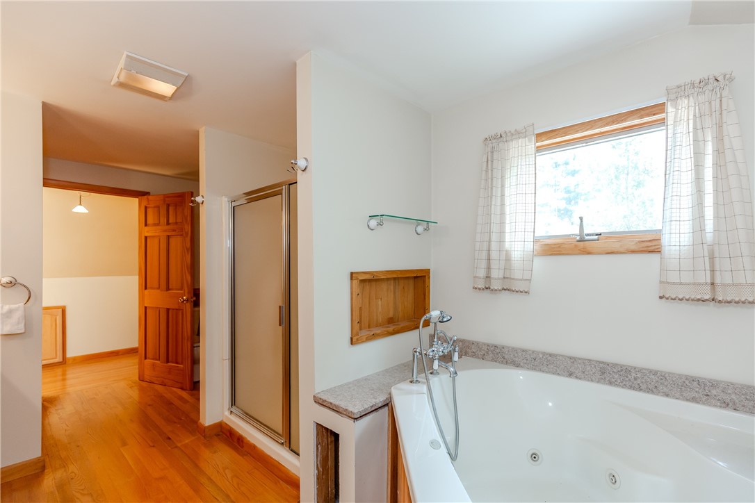 6 Lookout Street Smithfield, RI 02828 - Photo 31 of 43