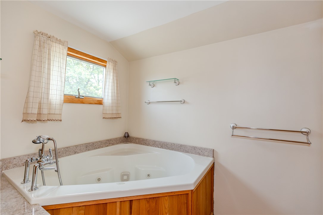 6 Lookout Street Smithfield, RI 02828 - Photo 32 of 43