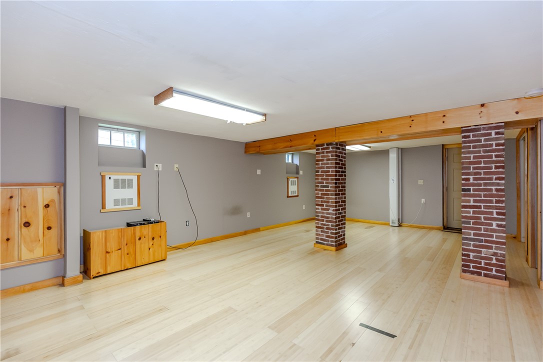 6 Lookout Street Smithfield, RI 02828 - Photo 34 of 43