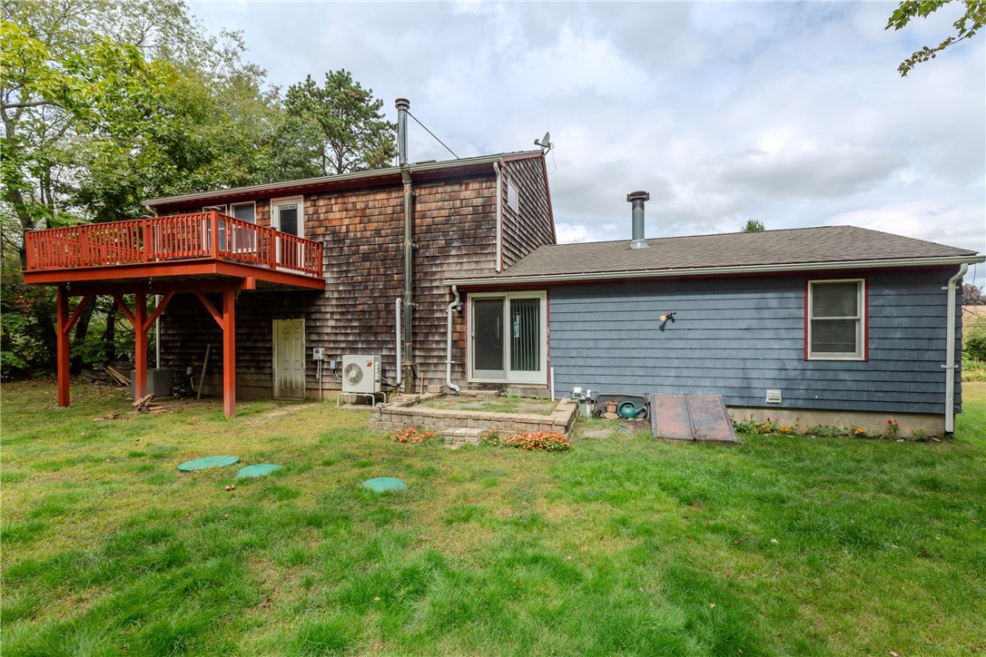 6 Lookout Street Smithfield, RI 02828 - Photo 37 of 43