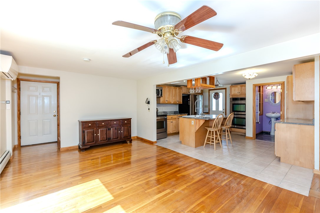 6 Lookout Street Smithfield, RI 02828 - Photo 9 of 43