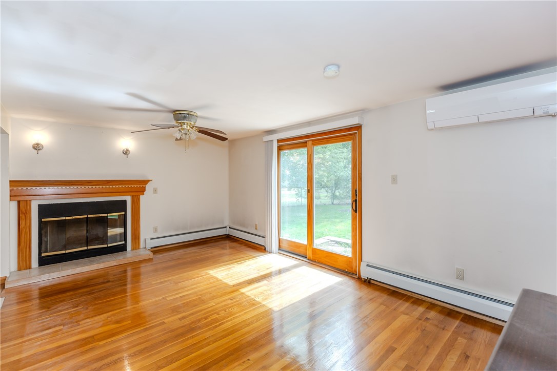 6 Lookout Street Smithfield, RI 02828 - Photo 10 of 43