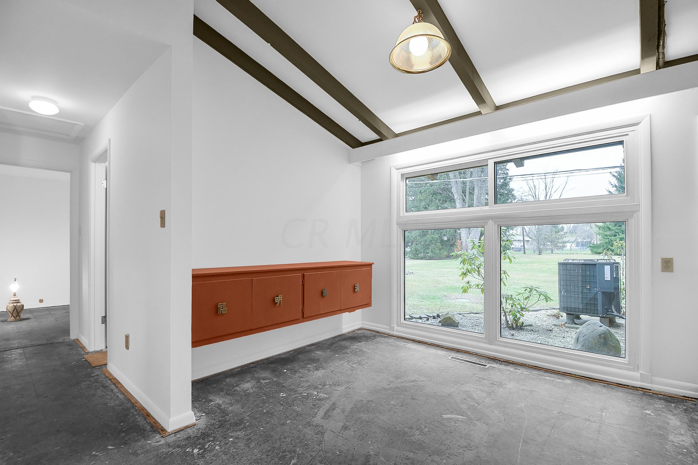 3520 Fishinger Road Columbus, OH 43221 - Photo 10 of 40