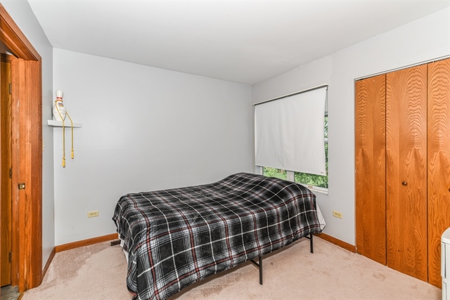 5302 Oakbrook Drive Plainfield, IL 60586 - Photo 12 of 15