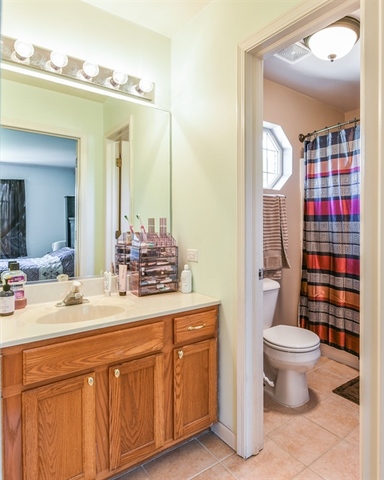 5302 Oakbrook Drive Plainfield, IL 60586 - Photo 10 of 15