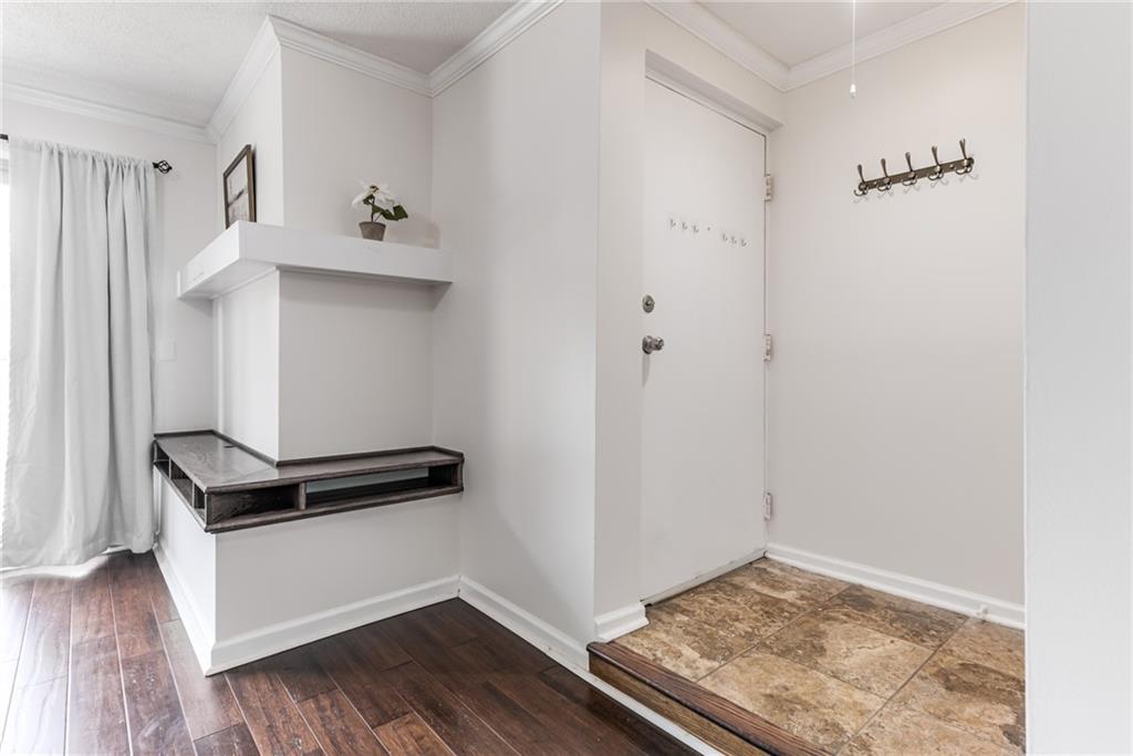3602 Gillham Road, Unit 4 Kansas City, MO 64111 - Photo 3 of 27