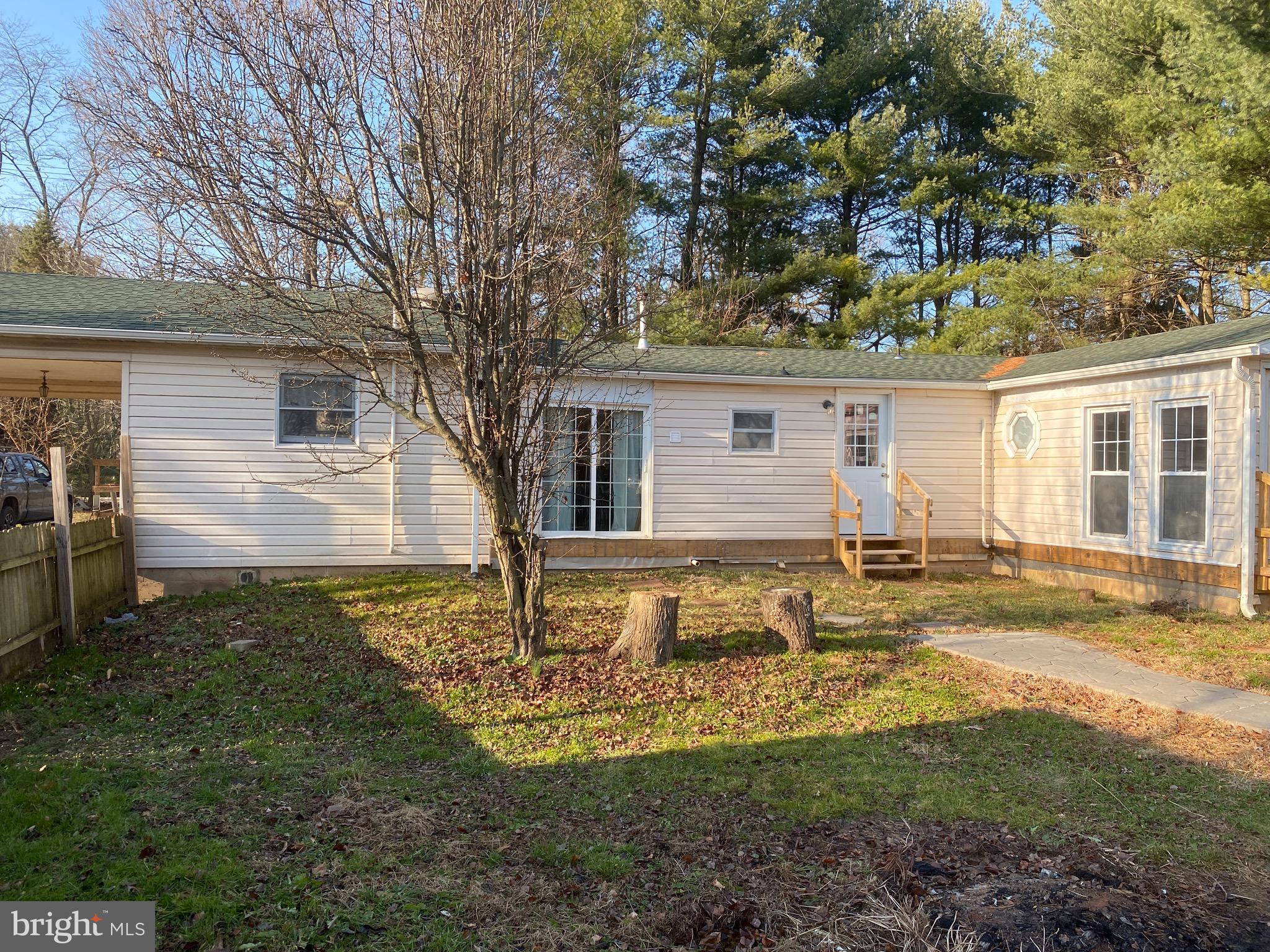 585 Media Road Oxford, PA 19363 - Photo 15 of 48 Back of home