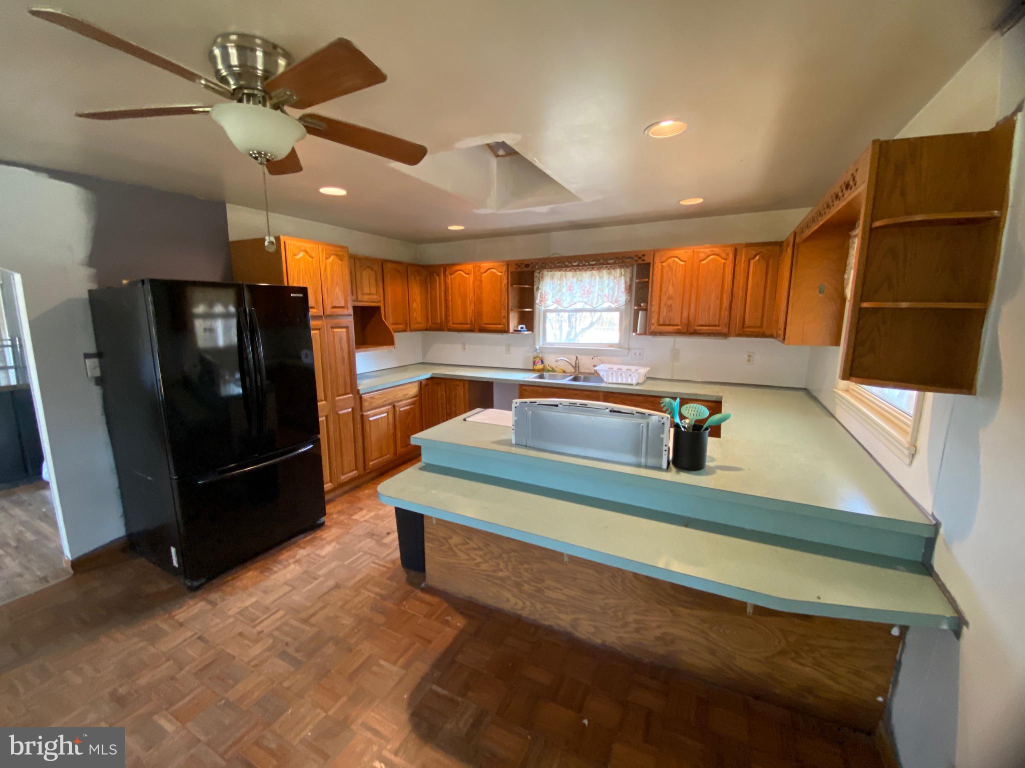 585 Media Road Oxford, PA 19363 - Photo 17 of 48 Kitchen