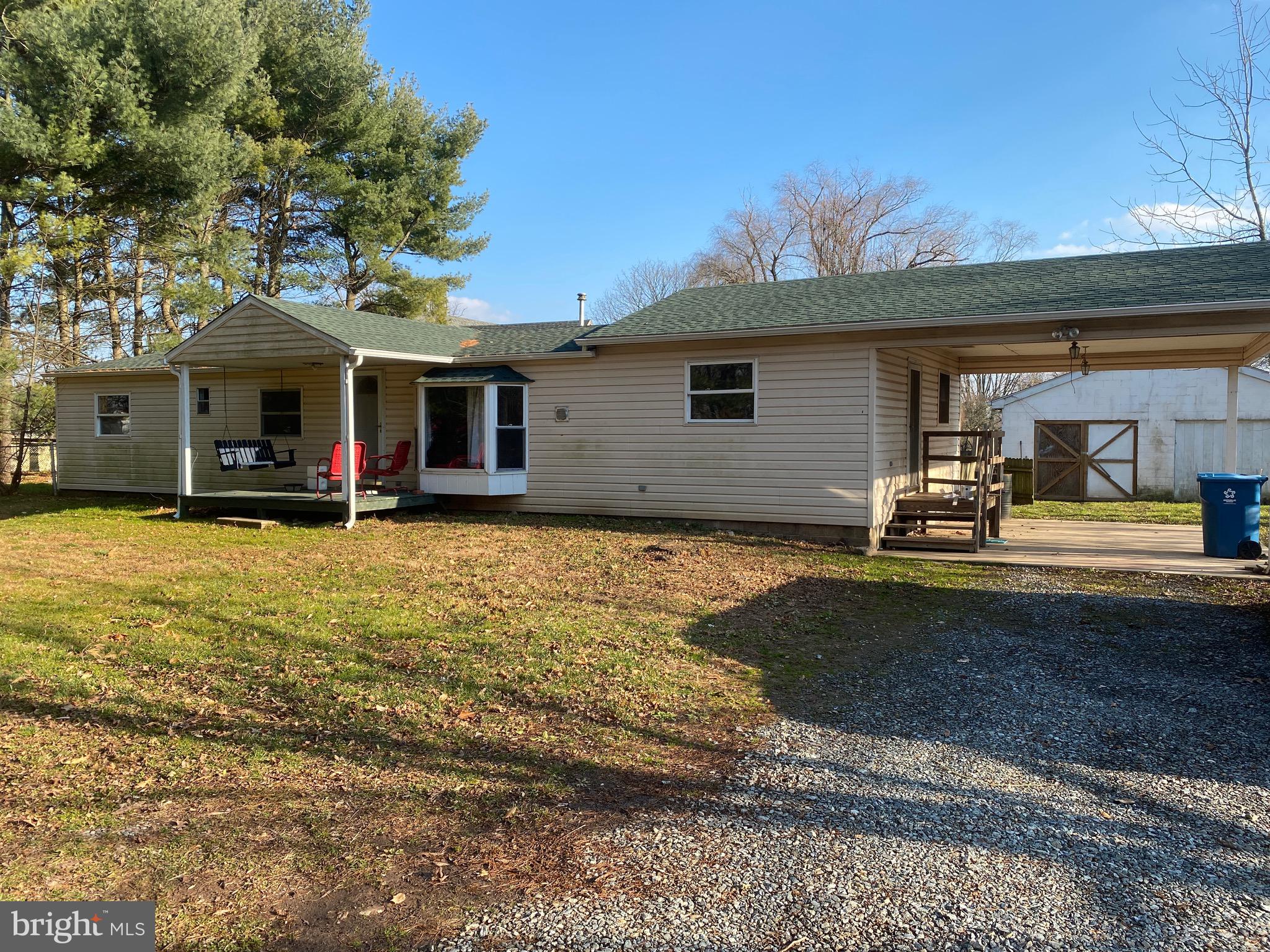 585 Media Road Oxford, PA 19363 - Photo 2 of 48 Front view of home
