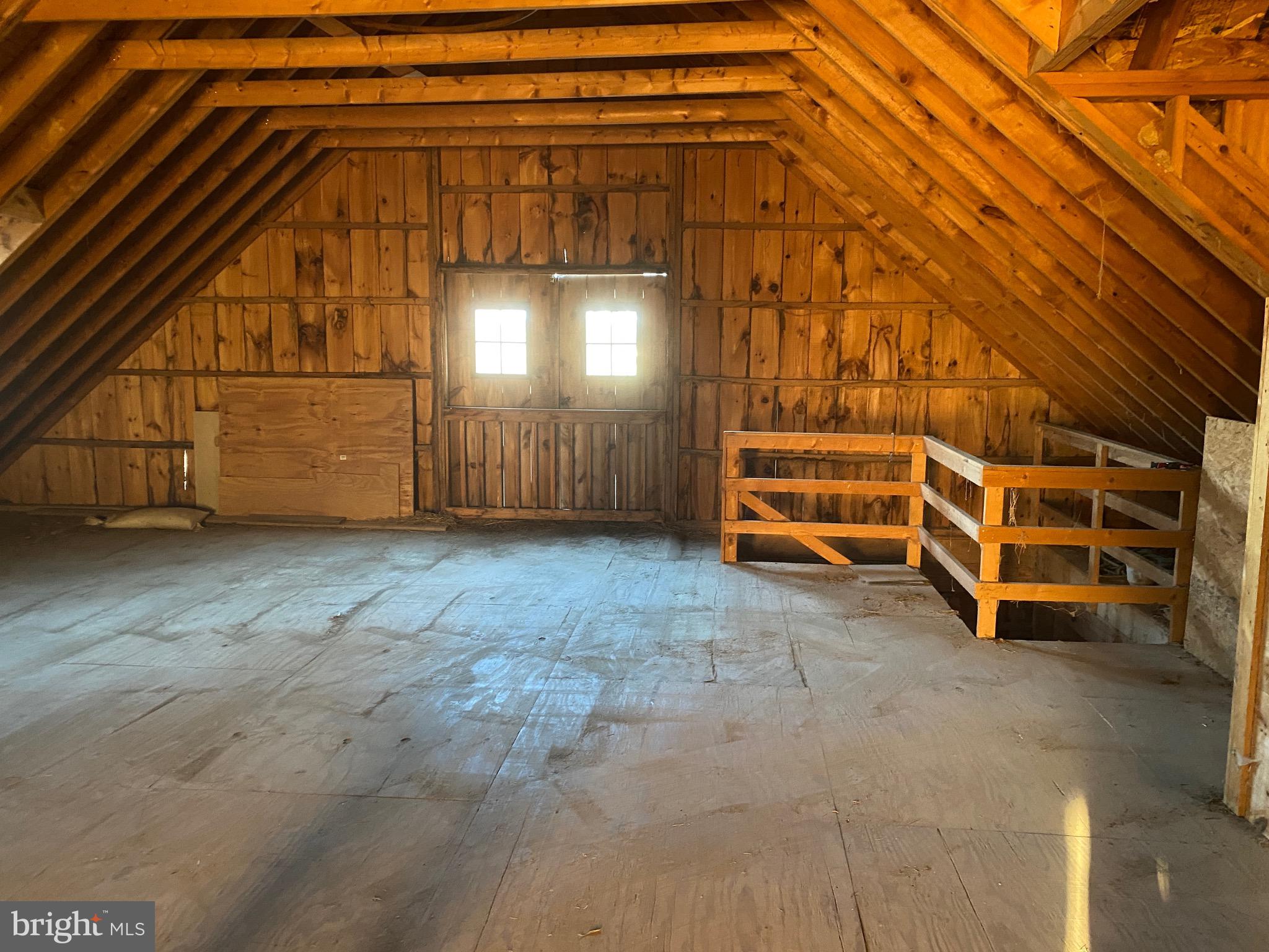 585 Media Road Oxford, PA 19363 - Photo 10 of 48 Barn loft