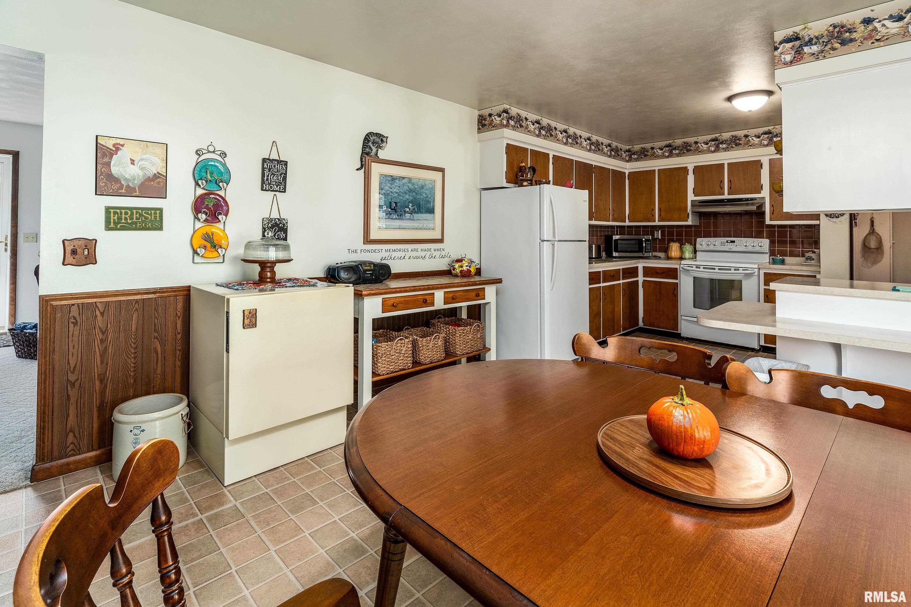 211 Raccoon Valley Road Makanda, IL 62958 - Photo 11 of 35 Gallery Image 11