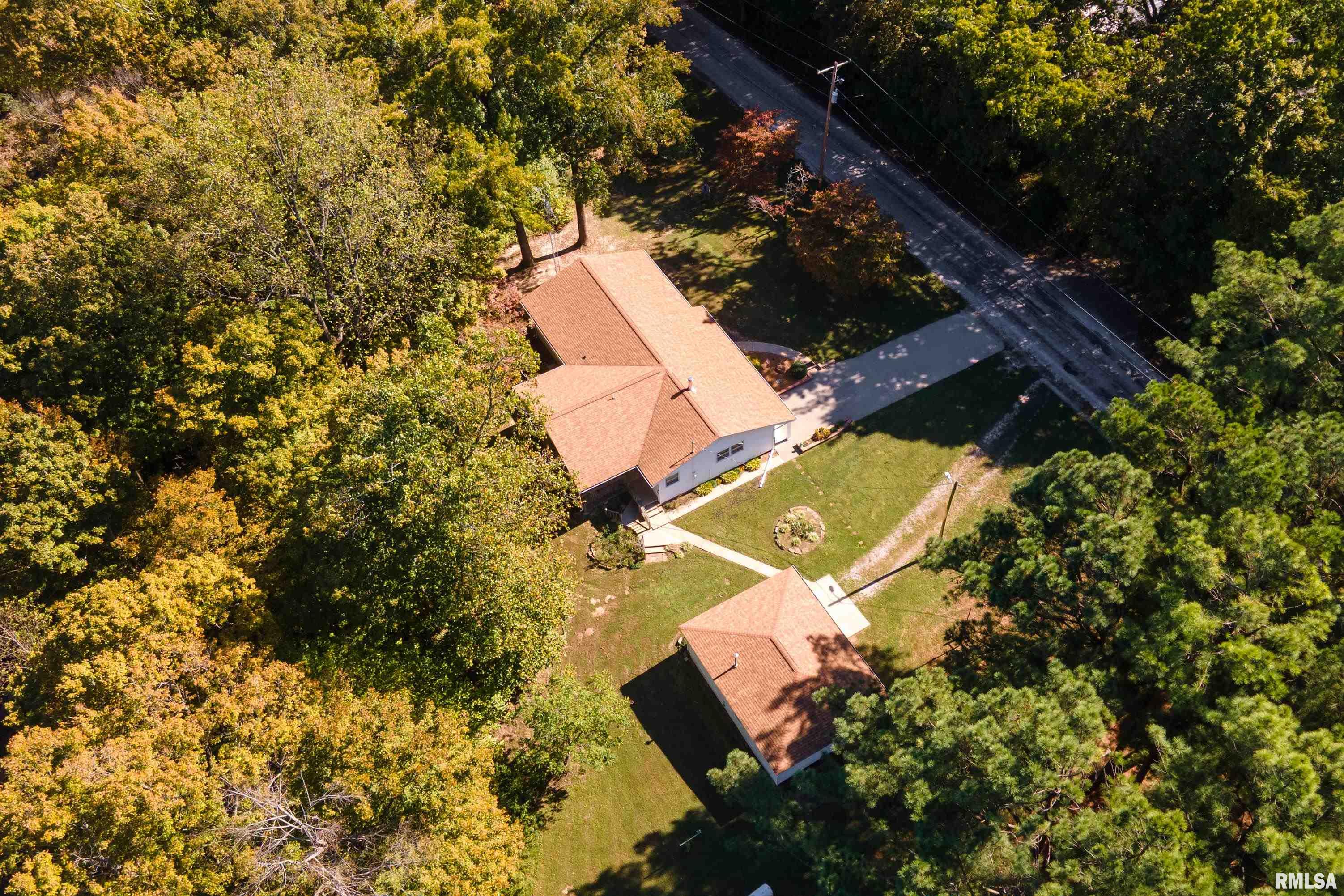211 Raccoon Valley Road Makanda, IL 62958 - Photo 31 of 35 Gallery Image 31