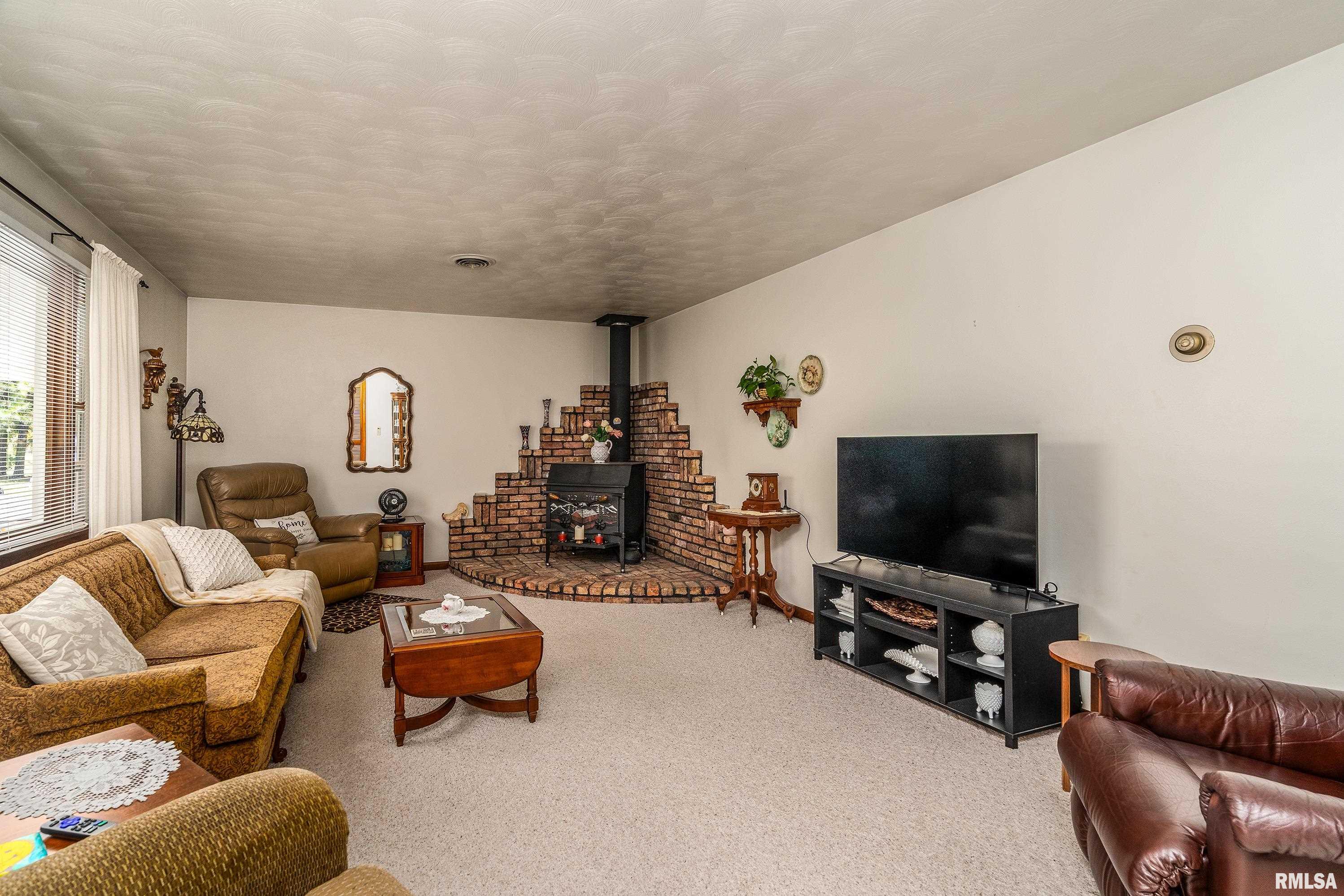 211 Raccoon Valley Road Makanda, IL 62958 - Photo 6 of 35 Gallery Image 6