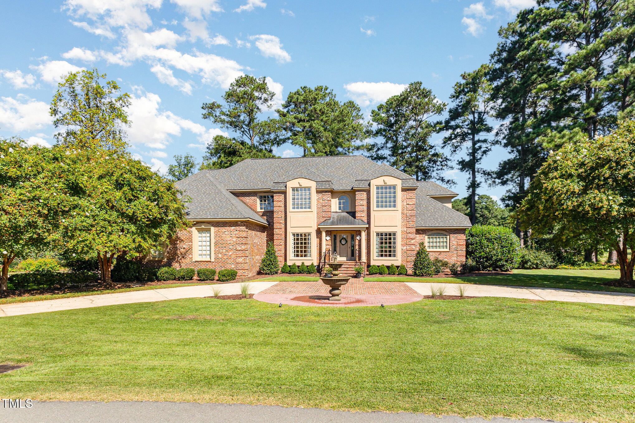 1160 Country Club Road Smithfield, NC 27577 - Photo 3 of 95 002_kv0a1134-edit_345