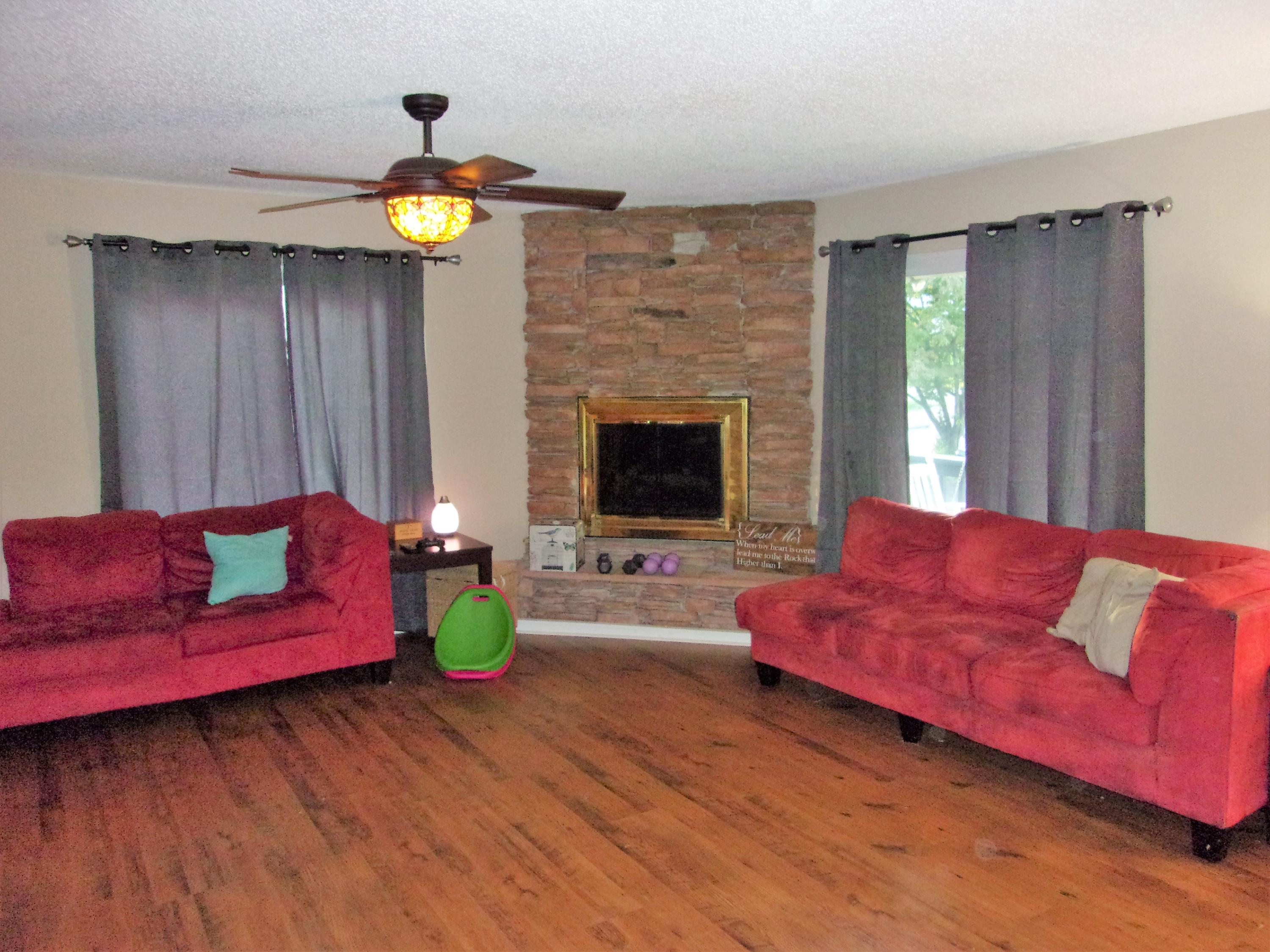 1422 Wilson Road Knoxville, TN 37912 - Photo 3 of 21 100_1118