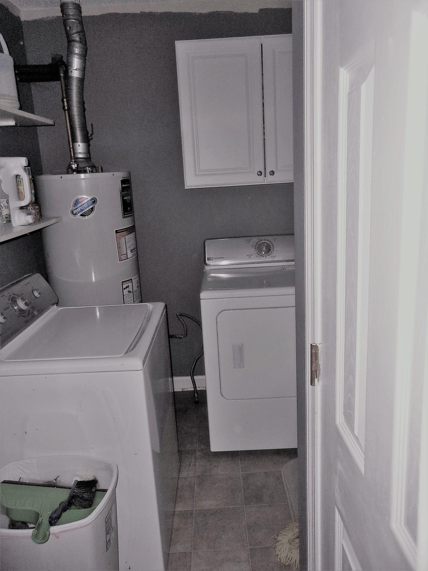 1422 Wilson Road Knoxville, TN 37912 - Photo 8 of 21 100_1124
