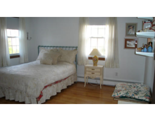 193 Fox Hill Road Burlington, MA 01803 - Photo 23 of 25 Gallery Image 23