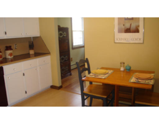 193 Fox Hill Road Burlington, MA 01803 - Photo 5 of 25 Gallery Image 5