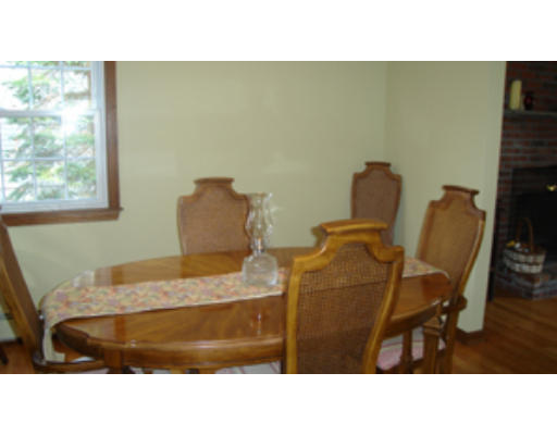 193 Fox Hill Road Burlington, MA 01803 - Photo 7 of 25 Gallery Image 7