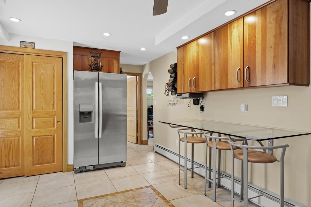 3 Bradford Road Danvers, MA 01923 - Photo 17 of 33 Gallery Image 17