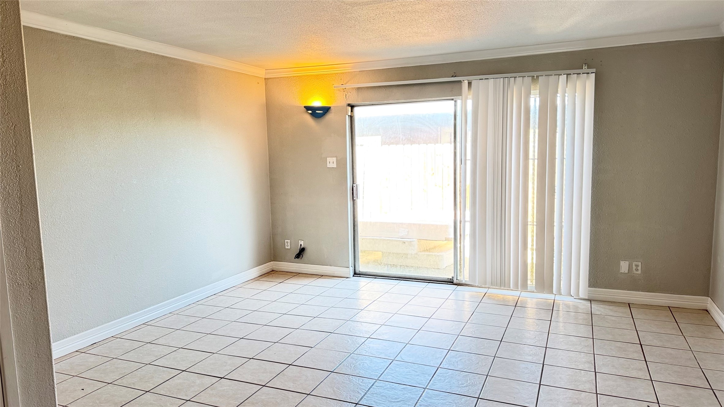 7818 Grove Ridge Drive Houston, TX 77061 - Photo 3 of 7 a view of an empty room