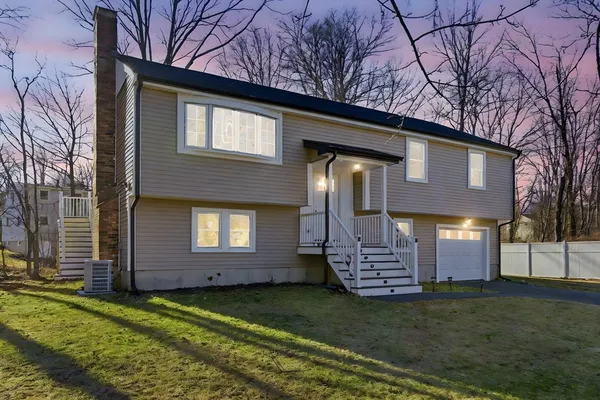 $625,000 | 17 Salvia Drive, Milford, MA 01757