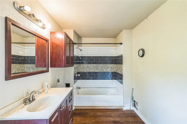 $239,000 | 37 Busby Lane, Bells, TX 75414