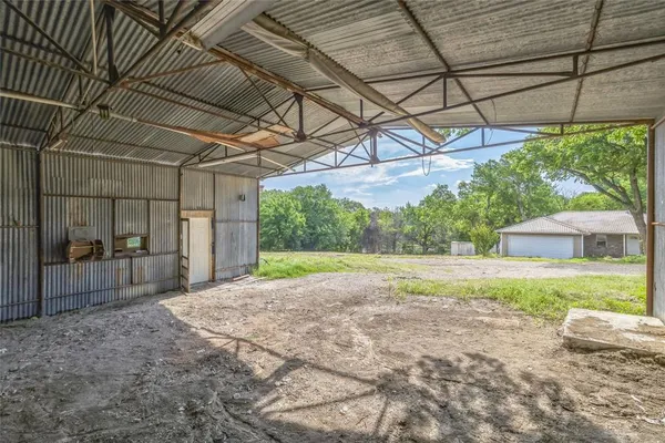 $239,000 | 37 Busby Lane, Bells, TX 75414