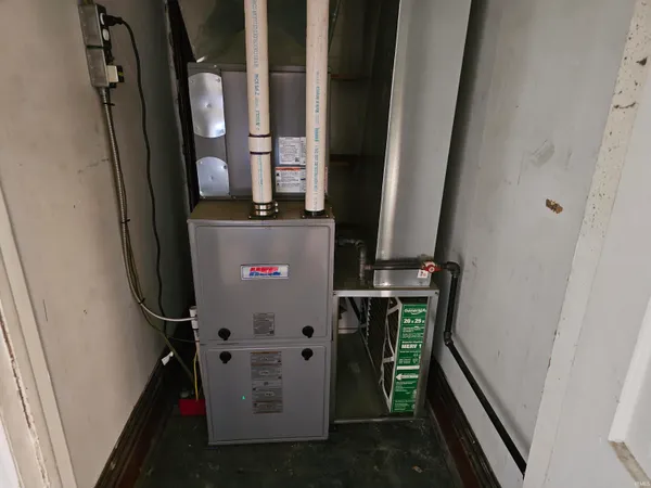 $159,900 | 1003 North Street, Logansport, IN 46947