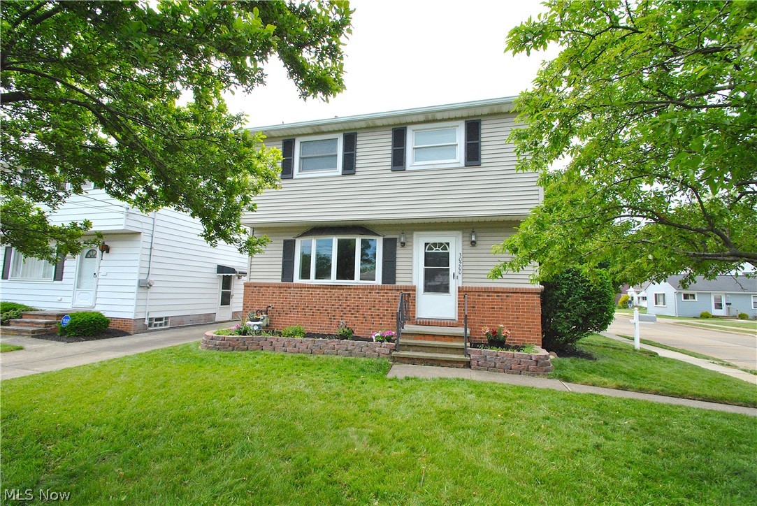 30200 Powell Road Willowick, OH 44095 - Photo 9 of 33