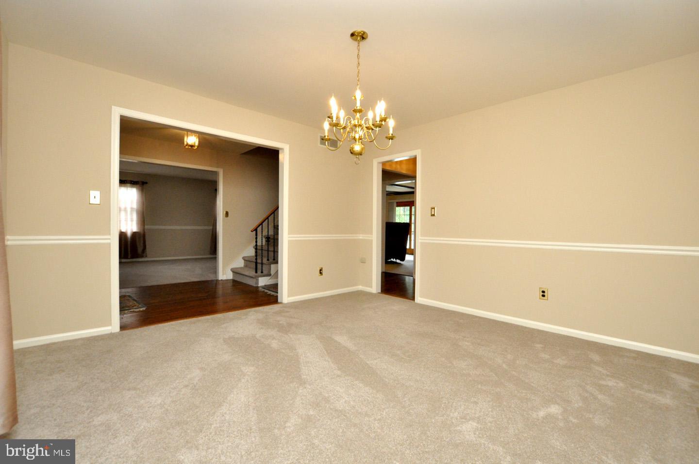 7 Verona Road Marlton, NJ 08053 - Photo 3 of 19 Dining Room