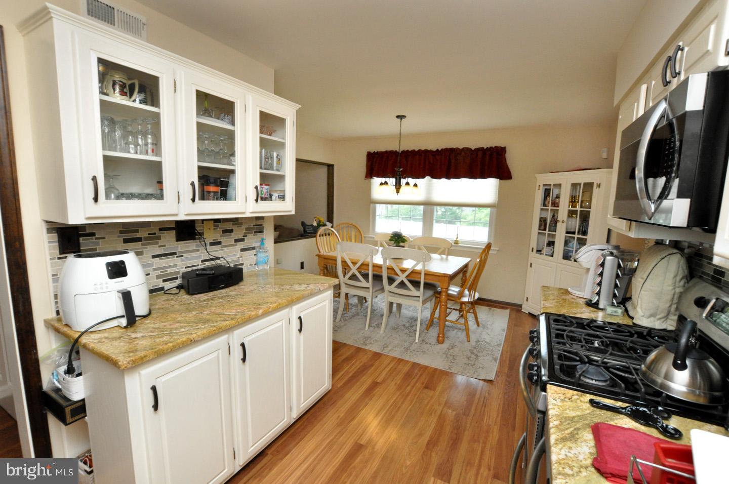 7 Verona Road Marlton, NJ 08053 - Photo 6 of 19 Kitchen