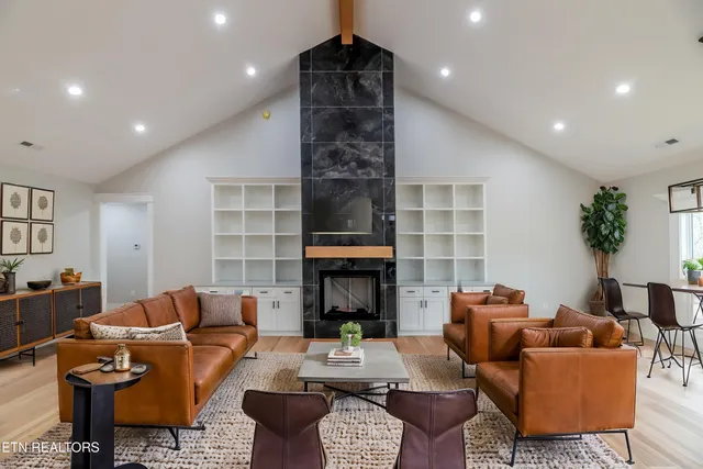 $574,900 | 328 Nuhya Lane, Loudon, TN 37774