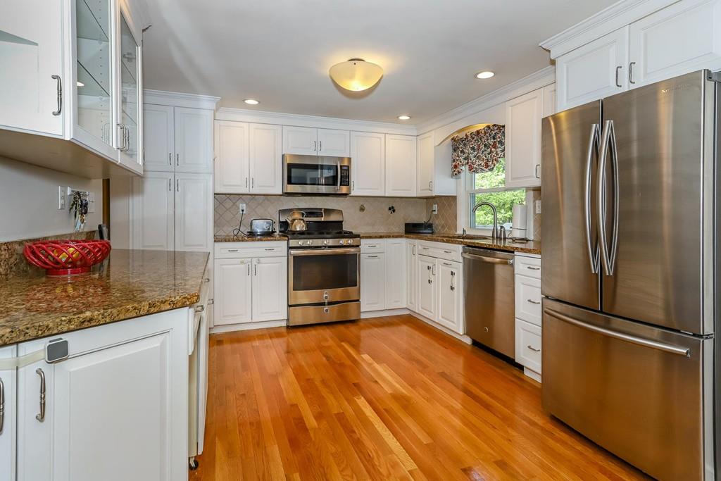 21 Sumner Street Canton, MA 02021 - Photo 8 of 25 Gallery Image 8